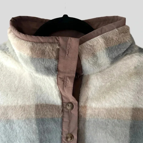 BLUE B | NWOT | PULLOVER LONG SLEEVE FLEECE PLAID PASTEL |  SIZE: SMALL - Picture 6 of 11